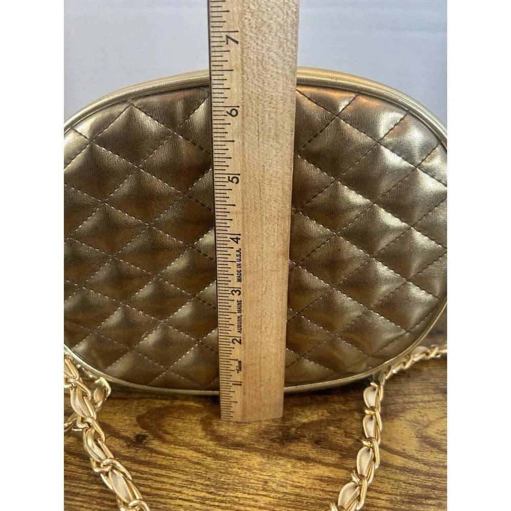 Chateau Gold Quilted Oval Crossbody Purse Chain Strap Tassel Bag Vintage Disco